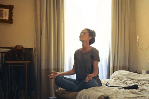 O que fazer em casa para cuidar de si: dicas de corpo, mente e espiritualidade - Espaço Recomeçar