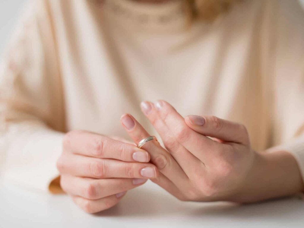 Quero me separar do meu marido, mas não consigo! quero me separar do meu marido mas nao consigo
