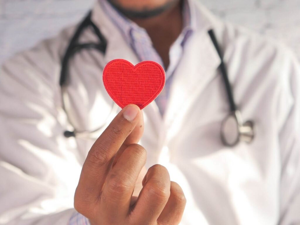 tenho dificuldade de estabelecer um relacionamento serio sendo medico