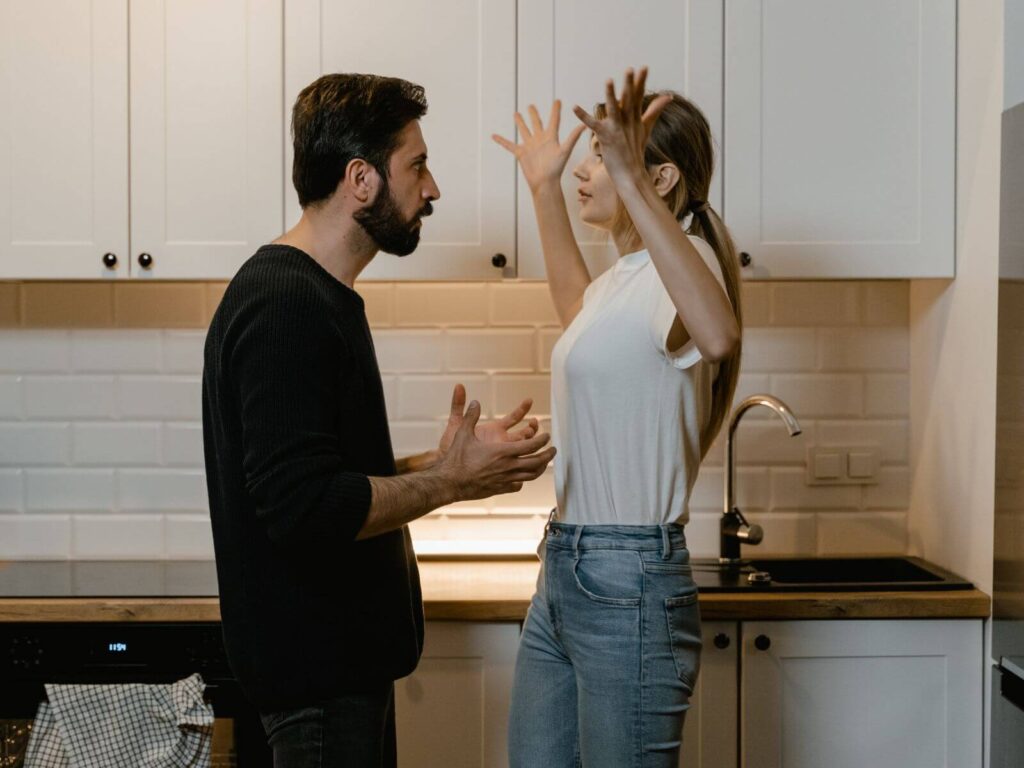 Minha esposa teve um relacionamento anterior agressivo minha esposa teve um relacionamento anterior agressivo