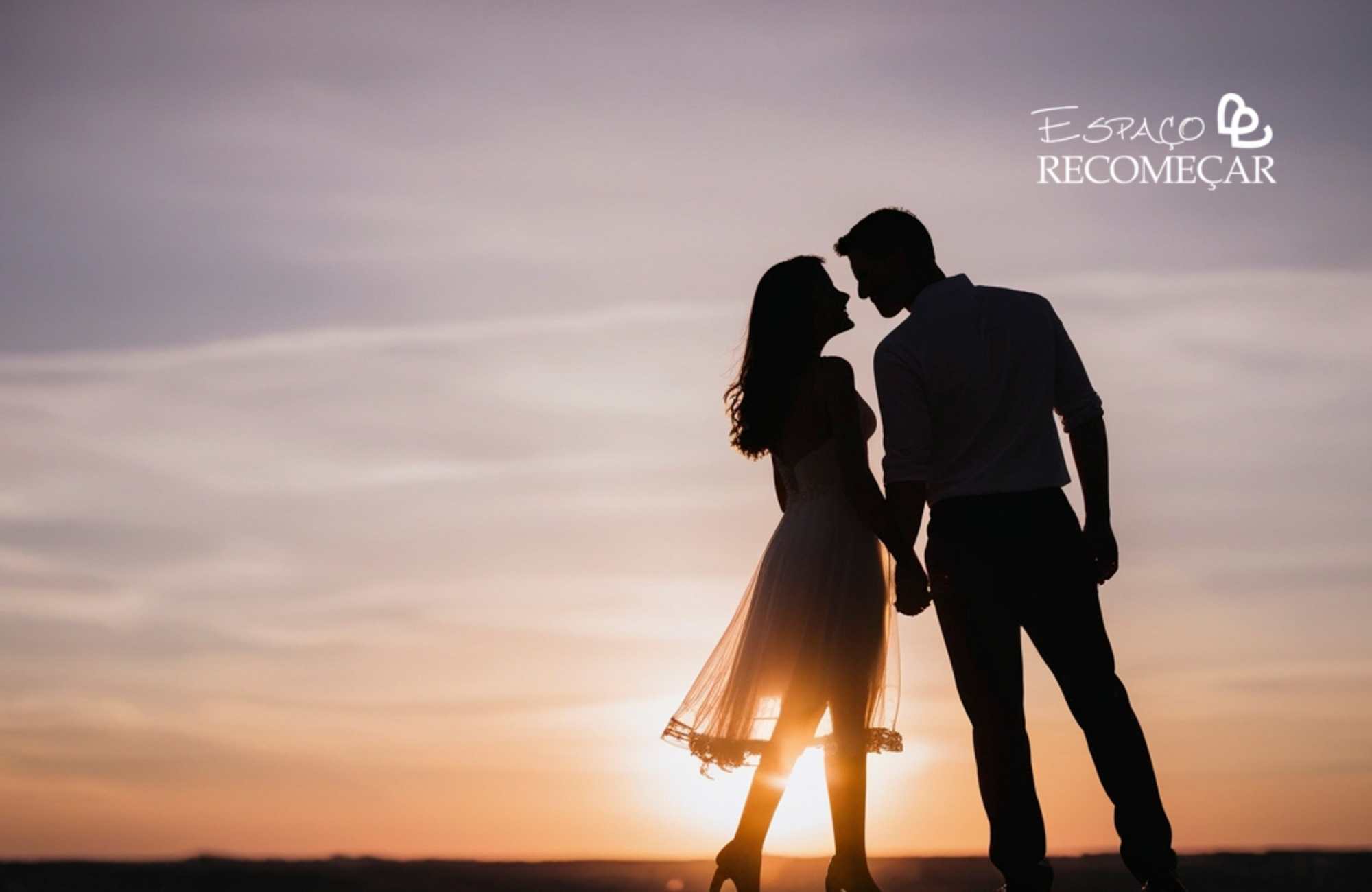 Magia Branca para unir casal funciona? Entenda como ela age no amor Magia Branca para unir casal funciona