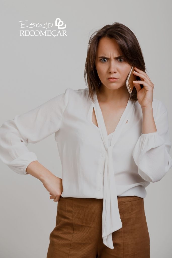 Defeitos do escorpião no Amor: Ciúme, Possessividade e Como Superar defeitos do escorpião no amor